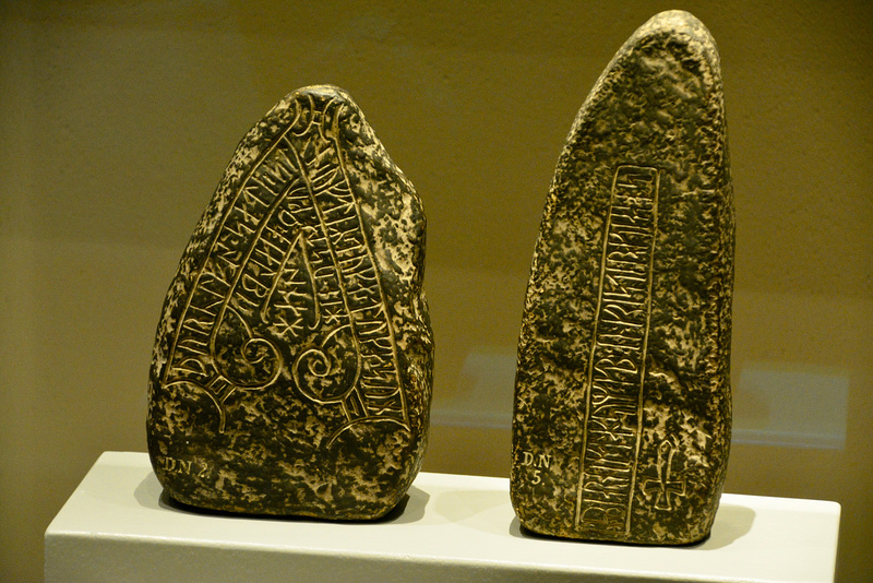 Rijksmuseum van Oudheden 2018 – Scale copies of Danish Rune stones