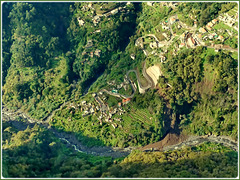 Madeira : Miradouro Curral das Freiras - (2019/03 SPC 10° 3v:) HIGHLY VERTIGOUS IMAGE