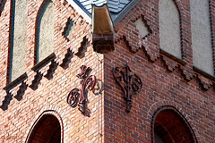 Uelitz, Maueranker am Kirchturm