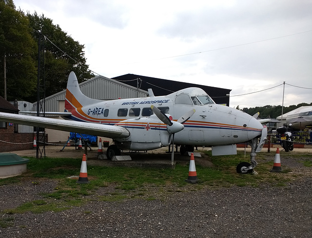 de Havilland DH.104 Dove 8 G-AREA