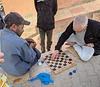 Une partie de Dames sur la rue au Maroc