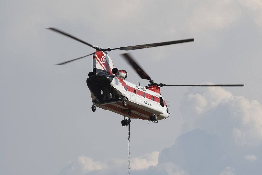 Columbia Helicopters Boeing Vertol CH-47D Chinook N473CH