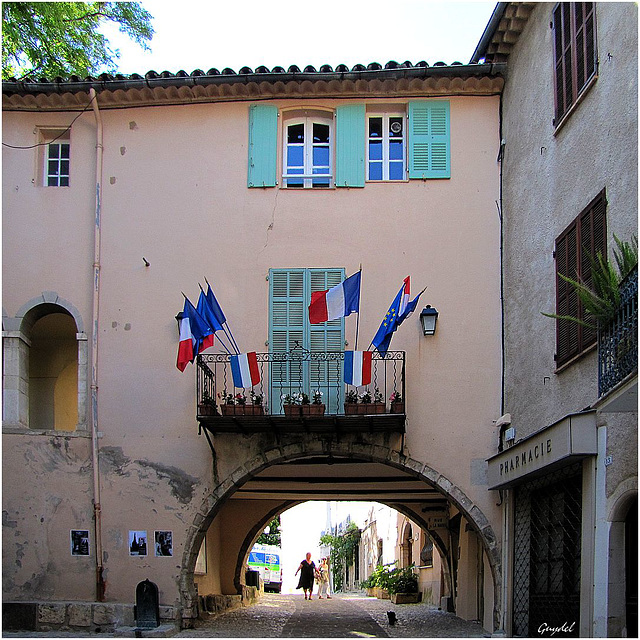 Seillans ( "Pays de Fayence" / PACA / Var / ) La Mairie