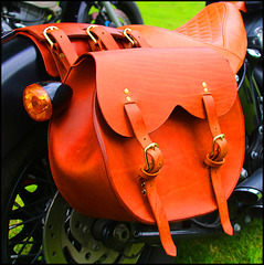 SADDLE BAG