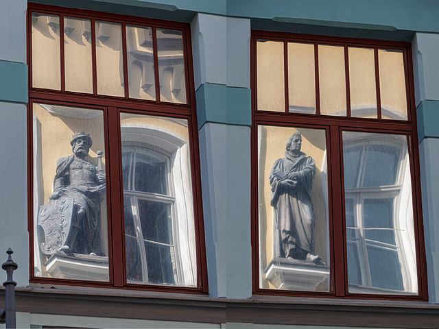Statue Reflections