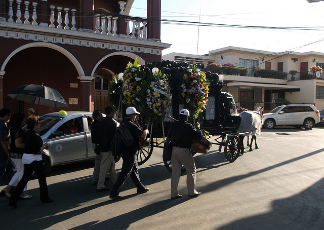 R.I.P. Mario lugo y sra.....