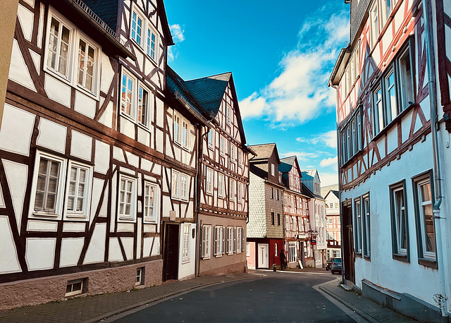 Altstadtstraße vor dem Domplatz