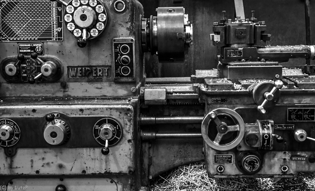 Old Workhorse (Lathe)