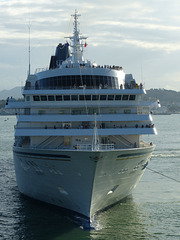 Asuka II arriving at Auckland (9) - 20 February 2015