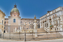 Fontana Pretoria in Palermo