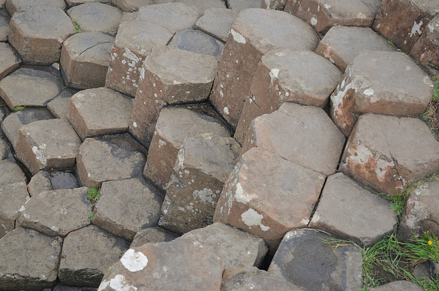 Giant's Causeway, Hexagonal Form of the Basalt Crystals