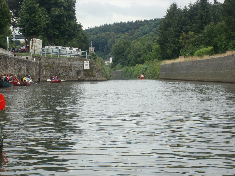 Warten auf die Schleuse...
