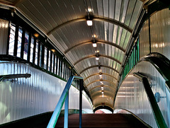 Passenger bridge,Tynemouth Metro