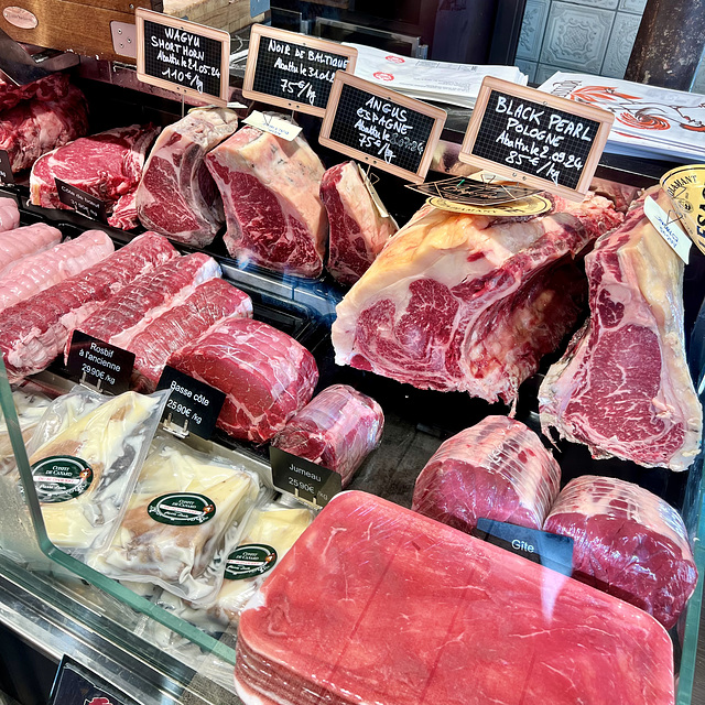 Paris 2024 – Meat at the butcher