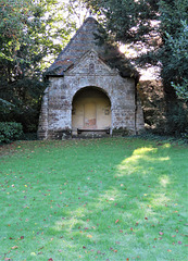 rousham park, oxon , kent pyramid folly c18