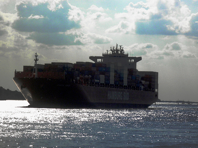Containerschiff Santa Cruz