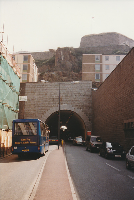 Tantivy Blue 28 (J 61644) in St. Helier - 4 Sep 1999