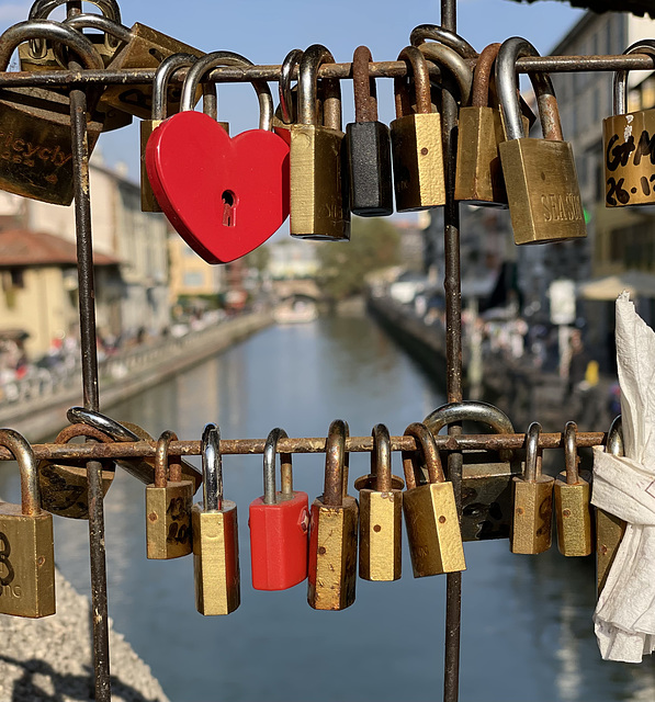 padlock fence