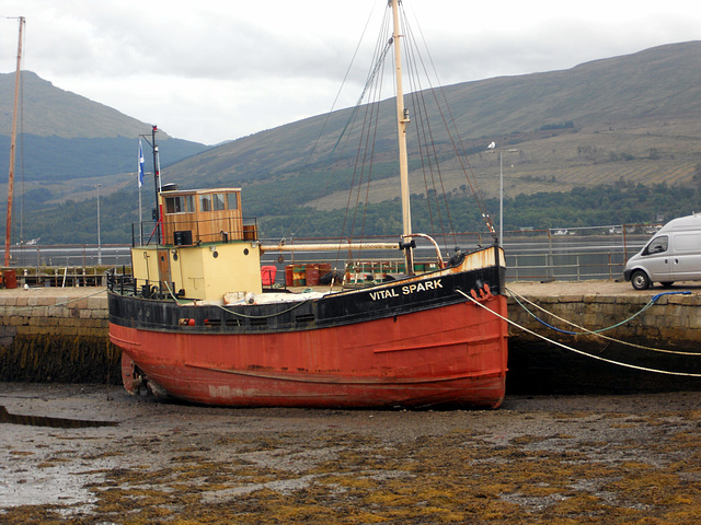 Clyde Puffer The Vital Spark at Iveraray 27th August 2016