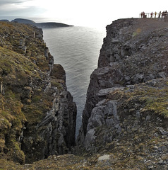 Nordkap-Schlucht um Mitternacht.