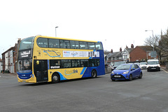 First Eastern Counties 33818 (YX63 LKG) in Great Yarmouth - 29 Mar 2022 (P1110170)