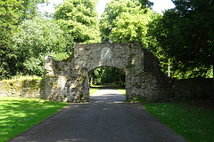 Scone Archway And Mercat Cross