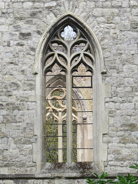 nunhead cemetery chapel, london