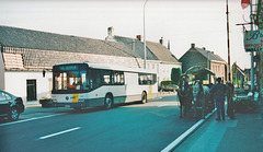 De Lijn contractor - Gruson Autobus 357141 (KWK 218) in Abele - 24 Aug 2003