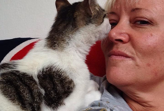 Billy does love his 'mum'