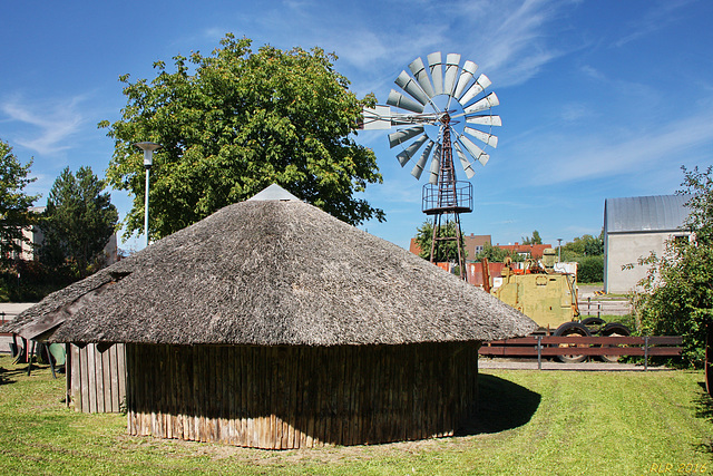 Dorf Mecklenburg, Wilder Westen?