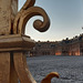 Ein Blick durch den Zaun in Versailles