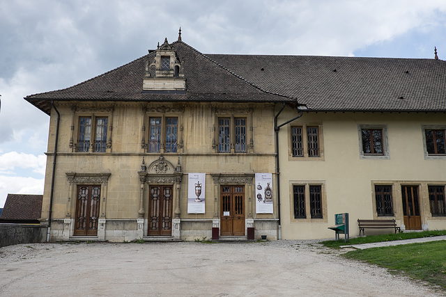 MORTEAU: Musée de l'horlogerie. 01