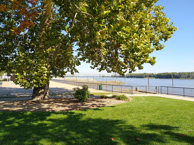 Summer Along the Mississippi (H.A.N.W.E.)