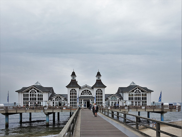 Rügen / Seebrücke Sellin