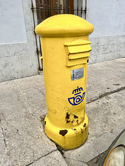 Xaló 2022 – Battered postbox