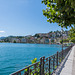 HBM ...  with benches at Lago di Lugano/Lake Lugano (© Buelipix)