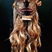 Comme les 2 précédents, ce masque mélanésien est porté par des hommes dépendants de sociétés secrètes chargées d'organiser divers rituels.