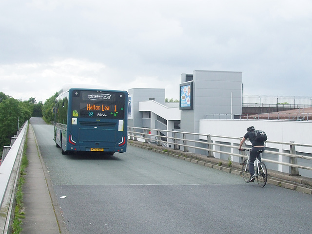 DSCF7762 Arriva 5009 (MX13 ABF) on the Runcorn Busway - 15 Jun 2017 DSCF7762 Arriva 5009 (MX13 ABF) on the Runcorn Busway - 15 Jun 2017