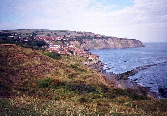 Yorkshire, Robin Hood's Bay (Scan from Oct 1989)