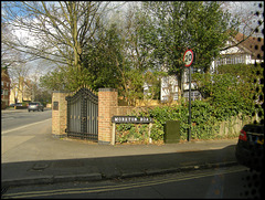 corner of Moreton