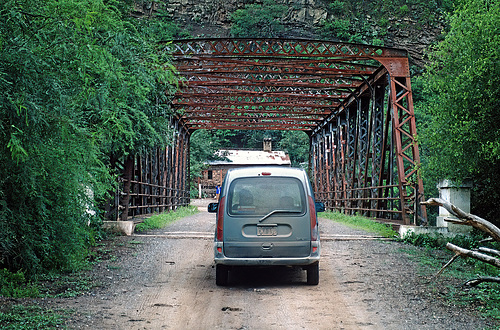 Puente Alemania - rusty stuff