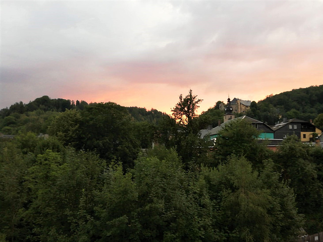 01.08.2019 - Sonnenuntergang über Schloß Wespenstein - Gräfenthal