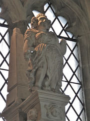 bovey tracey church, devon, justice detail of c17 tomb of nicholas eveleigh +1618 (4)