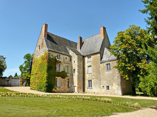 Chateau de Saché