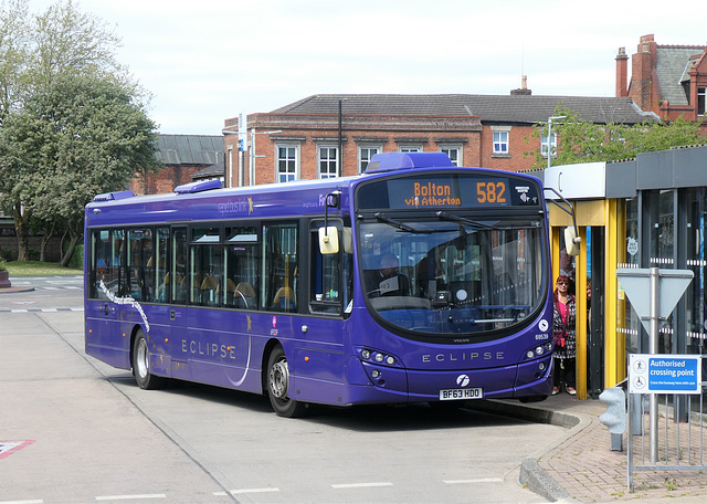 First Manchester 69539 (BF63 HDO) in Leigh - 24 May 2019 (P1010973)