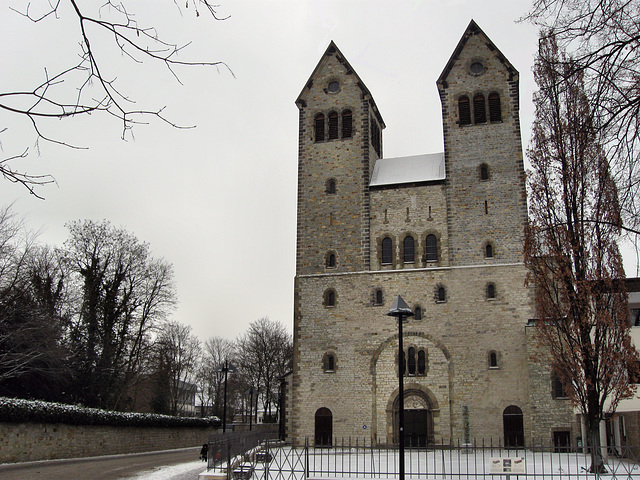 Paderborn  Abdinghof-Church