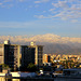 Vista de la serralada dels Andes  des de Santiago de Xile després de les primeres nevades de la tardor austral