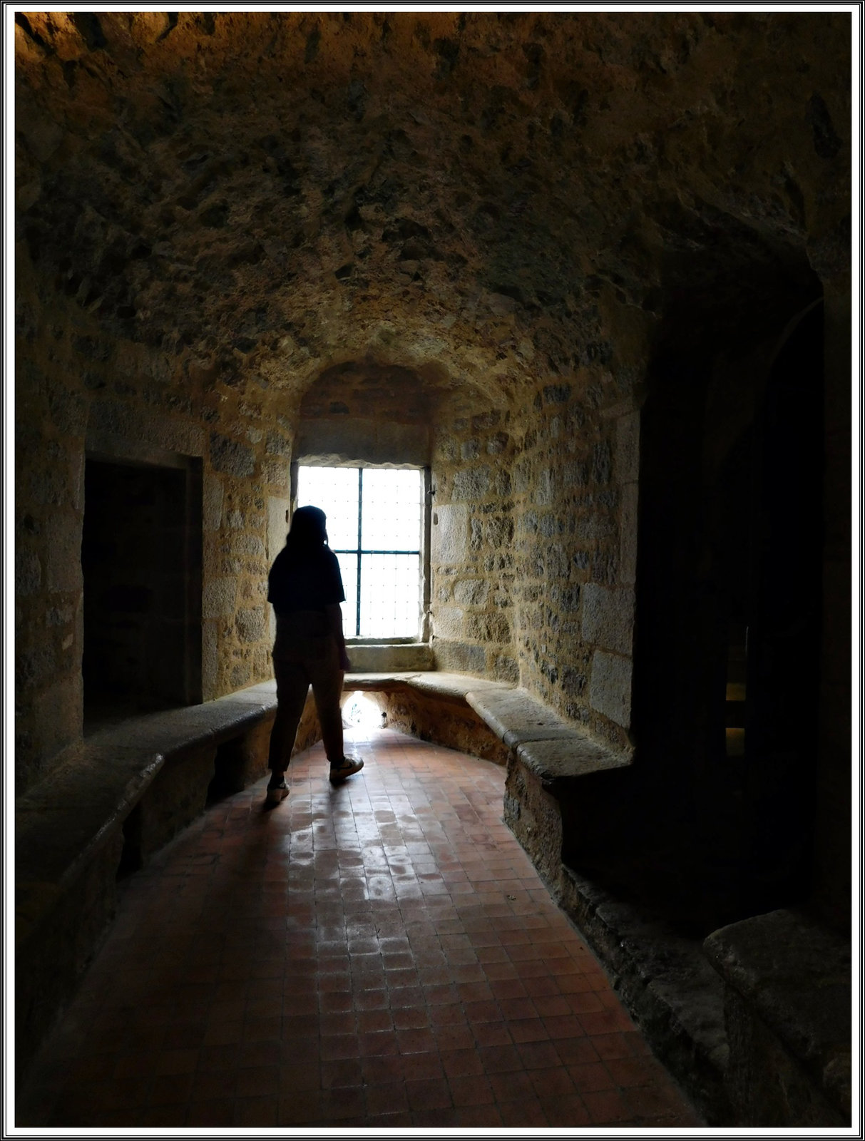 Dinan  (22)  journées du patrimoine : Intérieur de la tour Coetquen au château