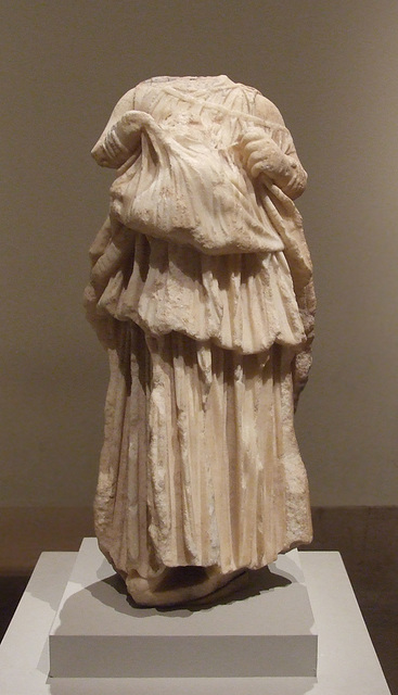 Marble Statue of a Girl Holding a Pet Animal in the Metropolitan Museum of Art, February 2012