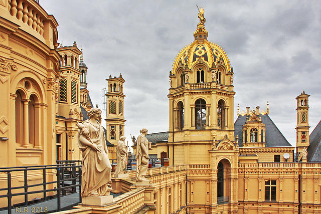 Schwerin, die Goldene Kuppel des Schlosses